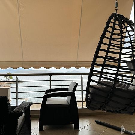 Leon Sea View Apartment Sarandë Eksteriør bilde