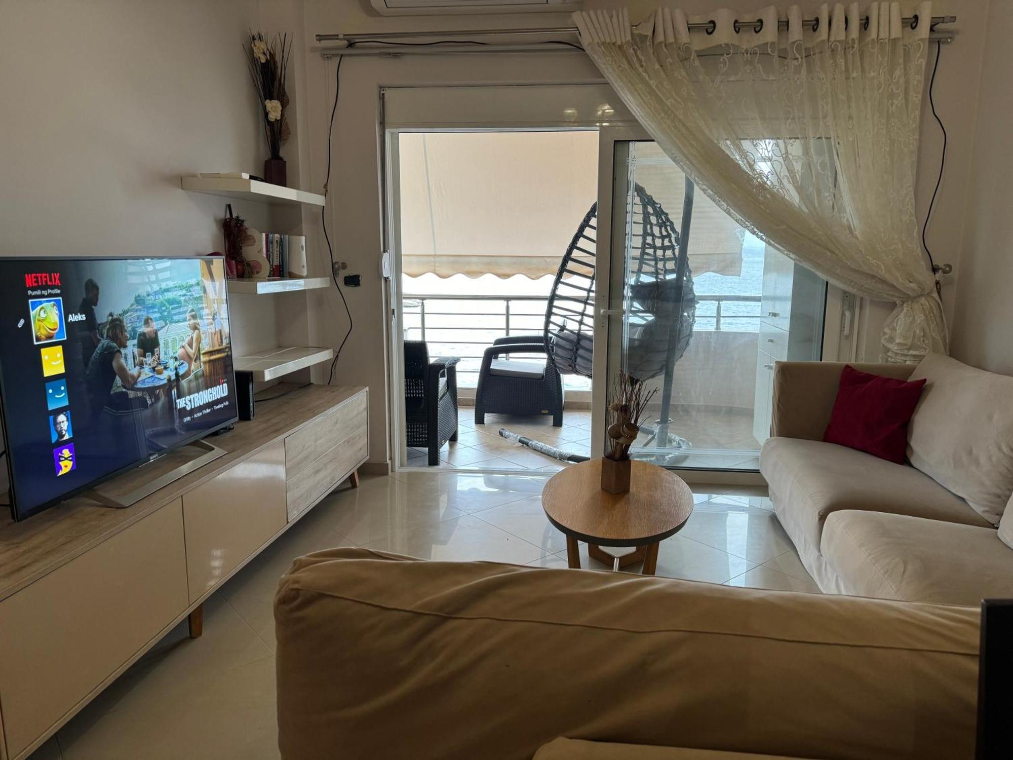 Leon Sea View Apartment Sarandë Eksteriør bilde