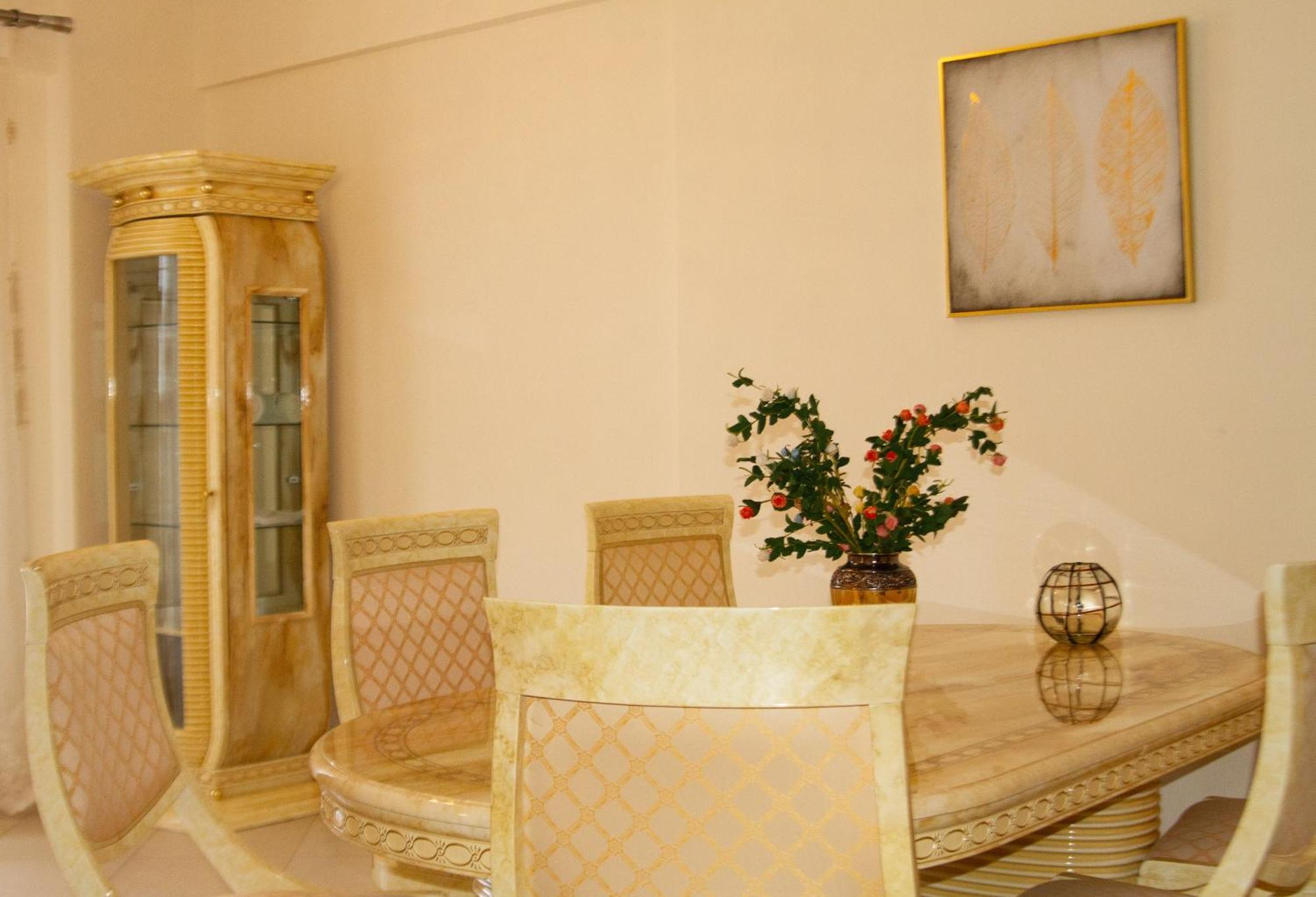Leon Sea View Apartment Sarandë Eksteriør bilde