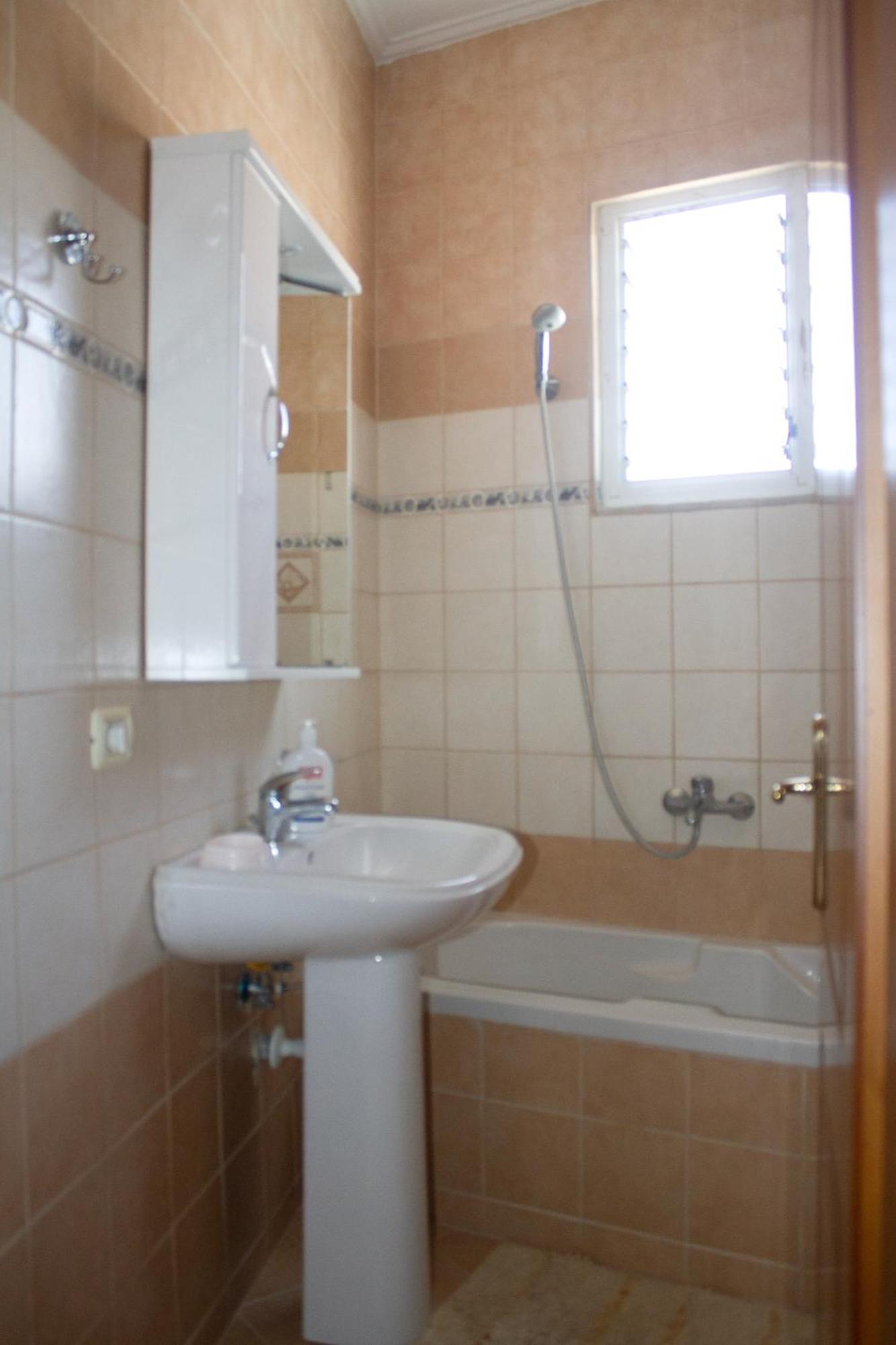 Leon Sea View Apartment Sarandë Eksteriør bilde